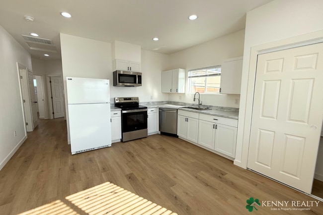 Foto del edificio - Brand New 3BD/2BA ADU with Modern Finishes...