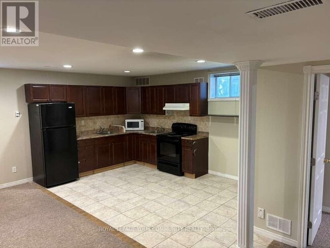 Photo du bâtiment - 27 Michael Ct