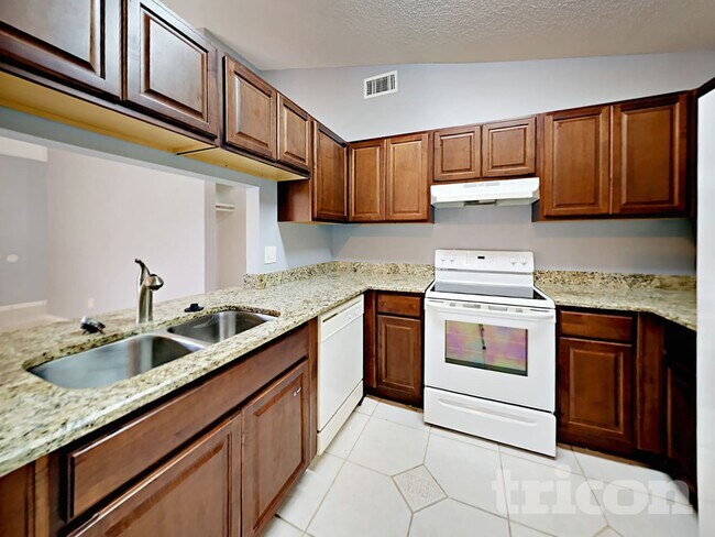 Foto del edificio - 10516 Parkcrest Dr