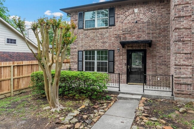 Foto del edificio - 3718 Treasure Island Dr