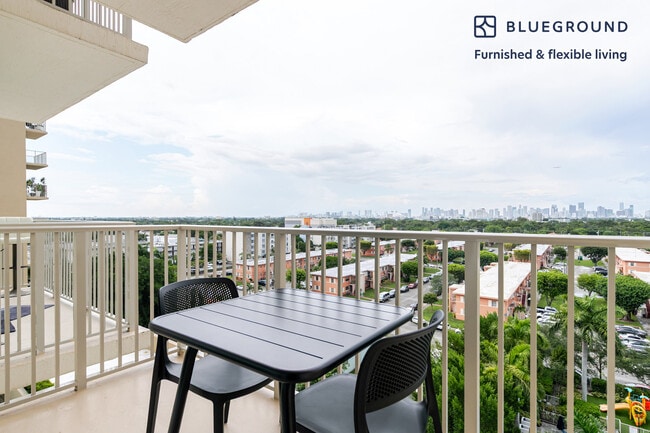 Foto del edificio - 987 SW 37th Ave