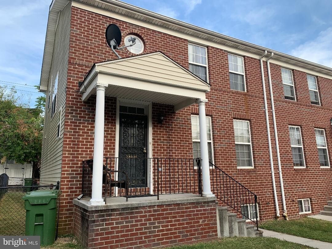 Foto del edificio - 1113 N Woodyear St