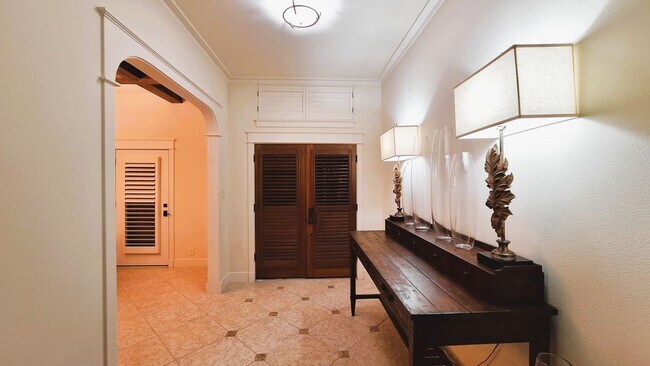 Foto del edificio - 130 Squires Dr