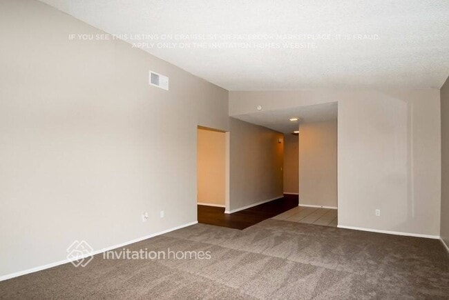 Building Photo - 25899 Amapolas St
