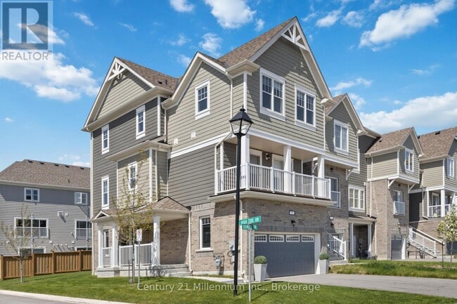 Building Photo - 5 Dunes Dr