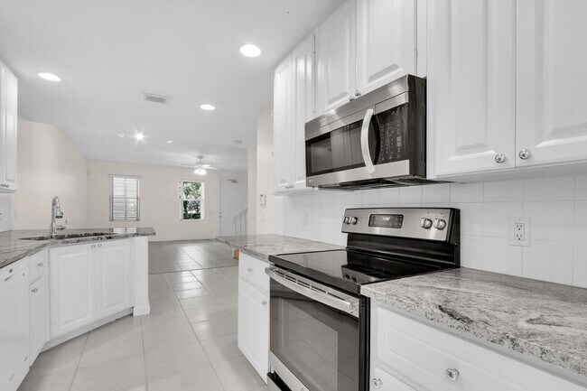Foto del edificio - 3183 E Community Dr