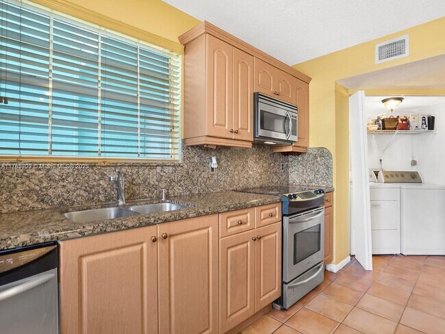 Foto del edificio - 2653 SE 20th Ct