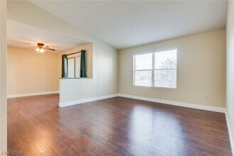 Building Photo - 5055 W Hacienda Ave