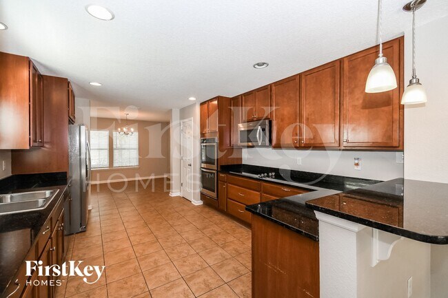 Foto del edificio - 342 Auburn Oaks Rd E