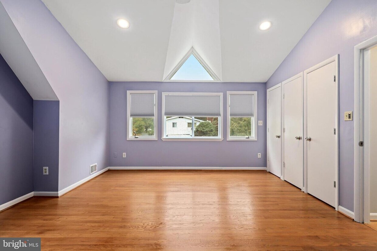 Primary Photo - 4905 Rutland Pl