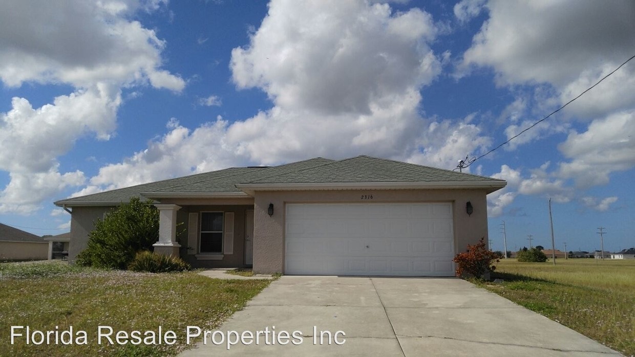 Primary Photo - 2316 NW 9th Pl