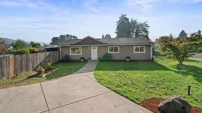 Building Photo - 1000 Ostrander Ln