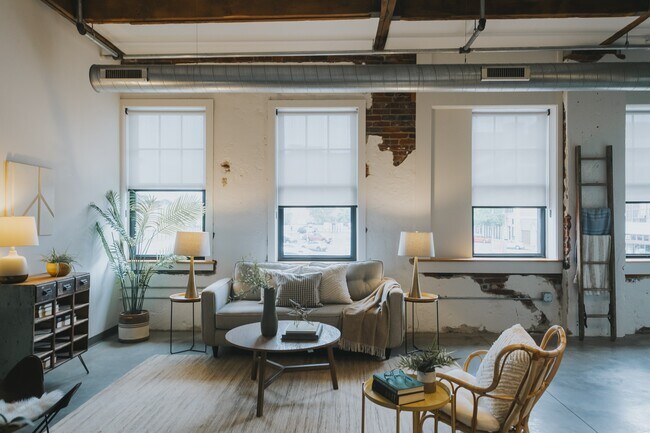 Foto del edificio - The Tudor