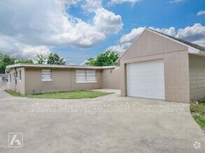 Building Photo - 841 Seminole Ave