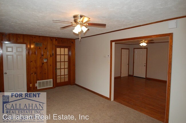 Building Photo - 3 br, 2.5 bath House - 5 West Avalon Dr.