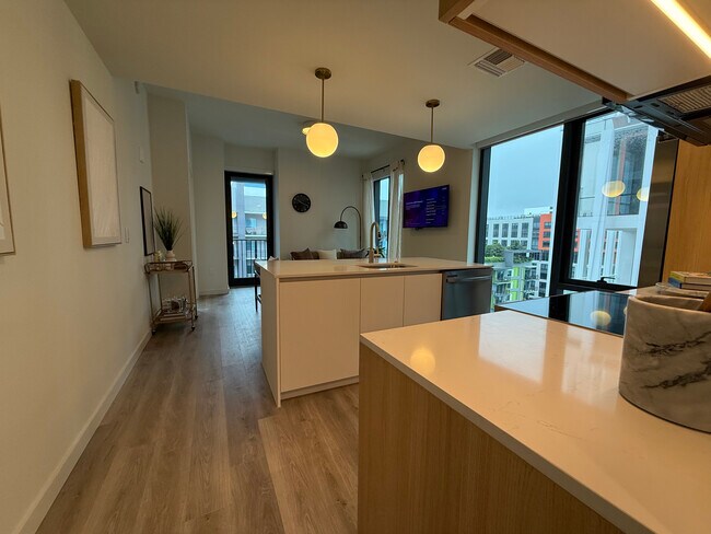 Foto del edificio - 285 NW 32nd St