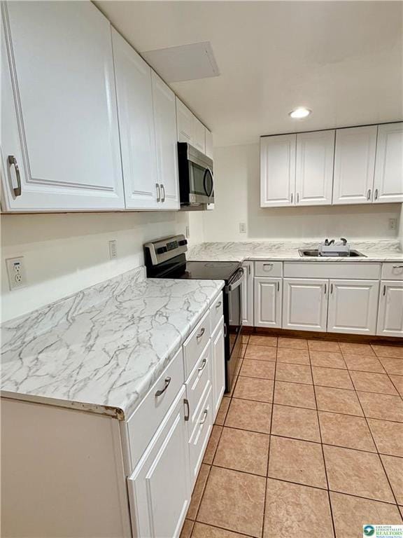 Building Photo - 689 W Brookdale St