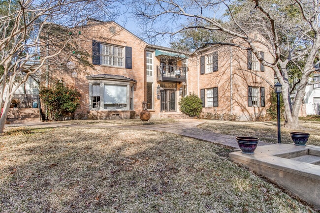 Building Photo - 4510 Westway Ave