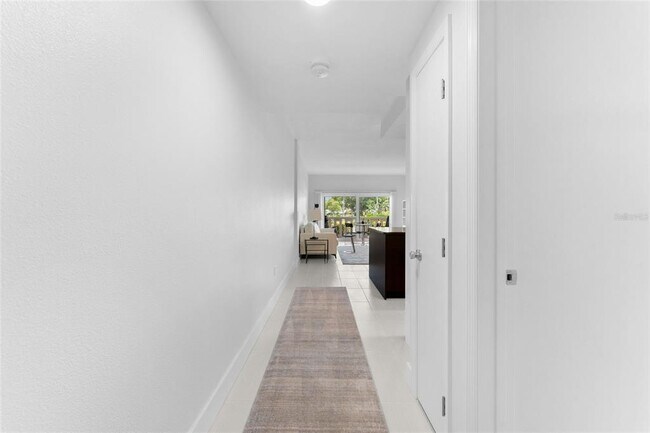 Foto del edificio - 1200 N Shore Dr NE
