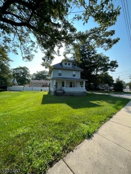 Building Photo - 260 Newark Pompton Turnpike