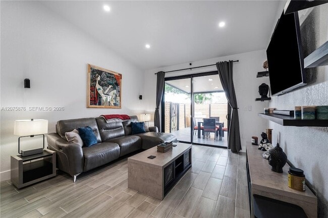 Foto del edificio - 6711 NW 193rd Ter