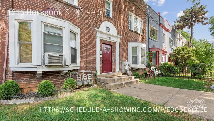 Primary Photo - Renovated Apartment Near H St