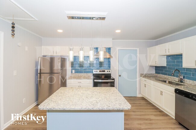 Building Photo - 156 Harris Cove