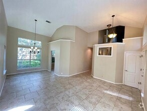 Building Photo - 1300 Nightingale Dr