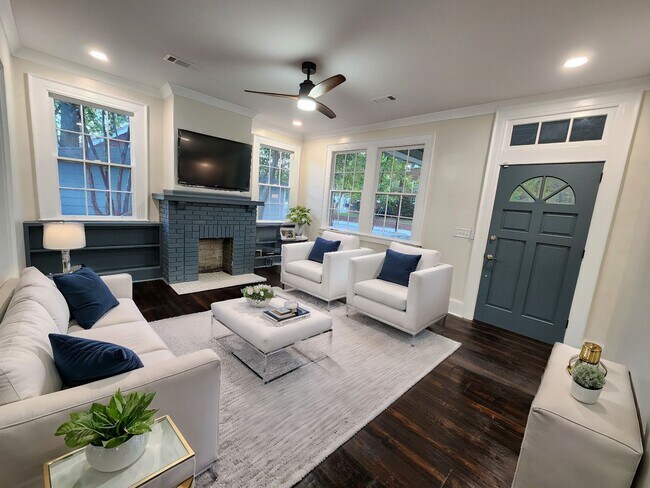 Foto del edificio - Charming Garden District Home