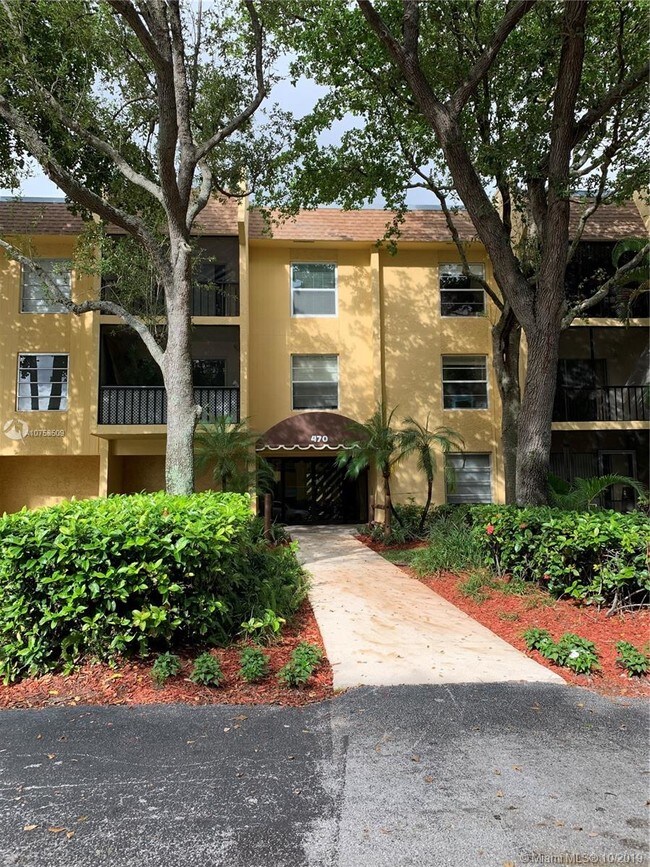 470 NW 20th St Unit 202, Boca Raton, FL 33431 Condo for Rent in Boca