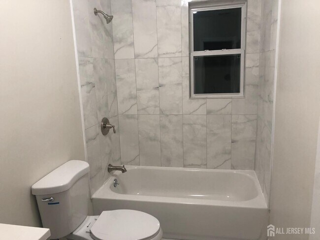 Foto del edificio - 78 Old Route