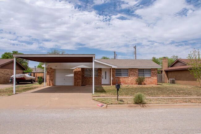 Foto del edificio - Charming 3-Bedroom in Prime Lubbock Location