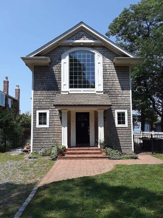 Building Photo - 57 Culross Dr