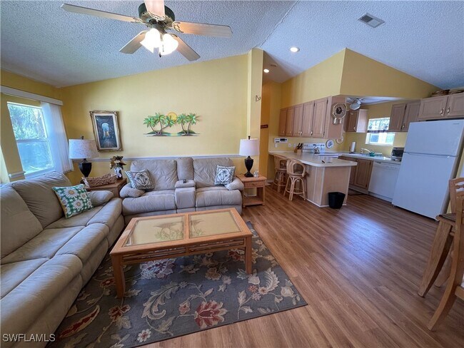 Building Photo - 10821 Ani Cir