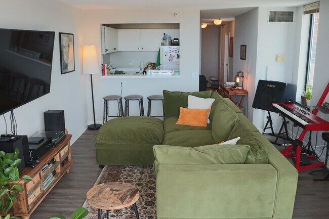 Foto del edificio - 3660 N Lake Shore Dr