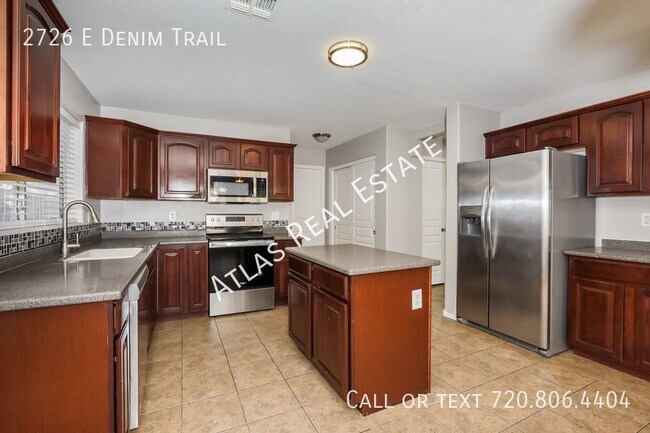 Building Photo - 4 WEEKS FREE RENT IF MOVED IN BY 1/31/2024...