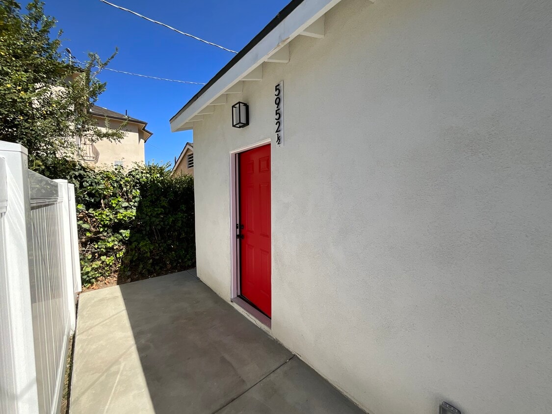Listing Image
