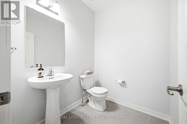 Building Photo - 739 Tincture Pl