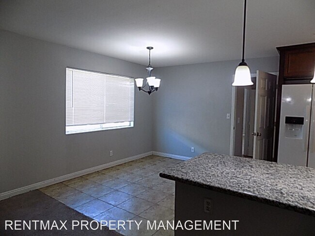 Foto del edificio - 6 br, 3 bath House - 6225 FACTOR AVE