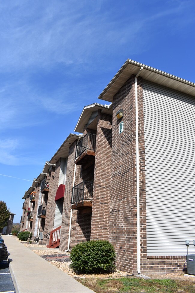 Park Place Apartments Branson, MO