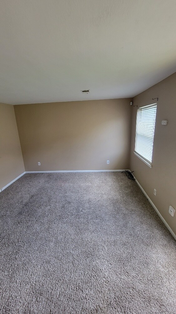 Building Photo - Grayson Valley Townhome