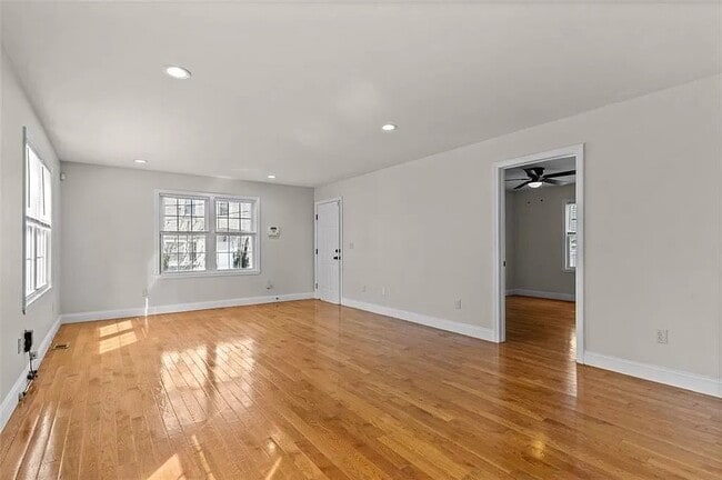 Foto del edificio - 23 Vaughan St