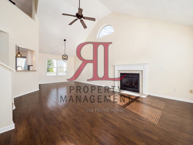 Foto del edificio - 5333 Timber Grove Dr