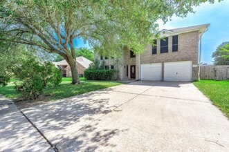 Building Photo - 1835 Taylor Creek Dr