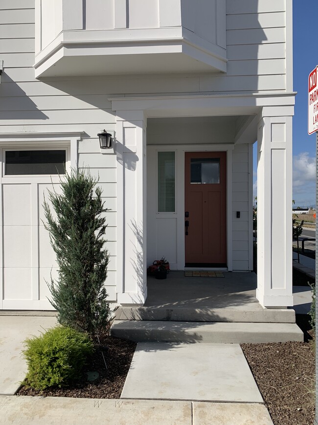 Building Photo - 8302 Enterprise Dr