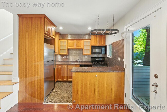 Foto del edificio - 4 Fort Washington Pl