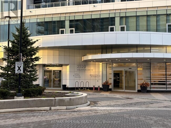 Building Photo - 2520 Eglinton Ave W