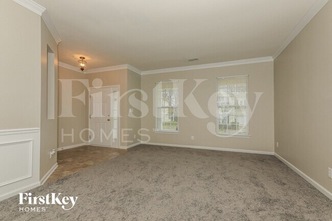 Foto del edificio - 3012 Early Rise Ave