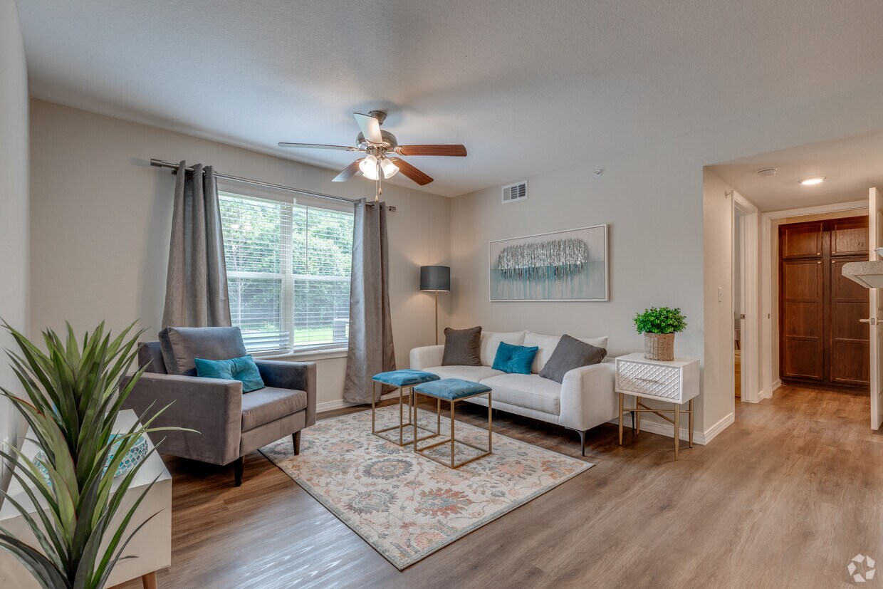 Foto principal - Riverbrook Apartments