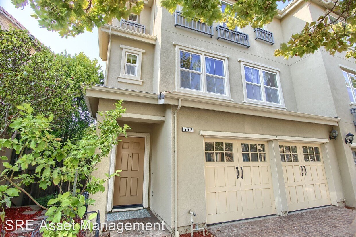 Foto principal - 4 br, 4 bath House - 232 Meadow Pine Pl